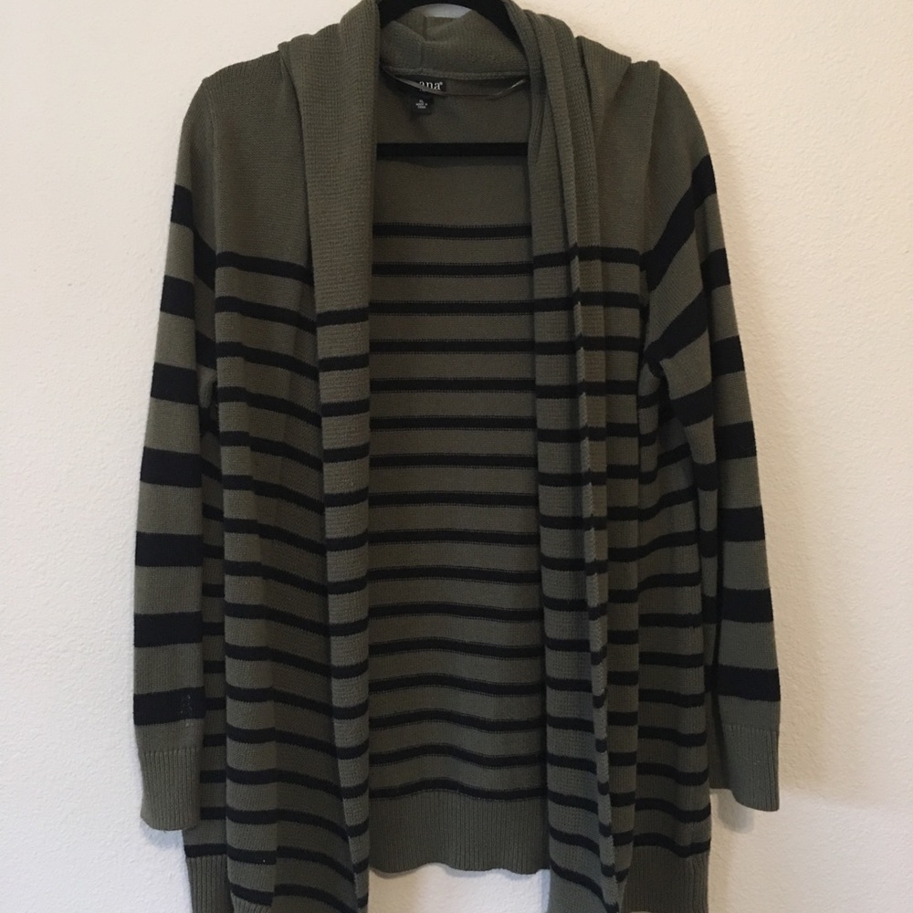 SOLD- S L O U C H Y  S W E A T E R